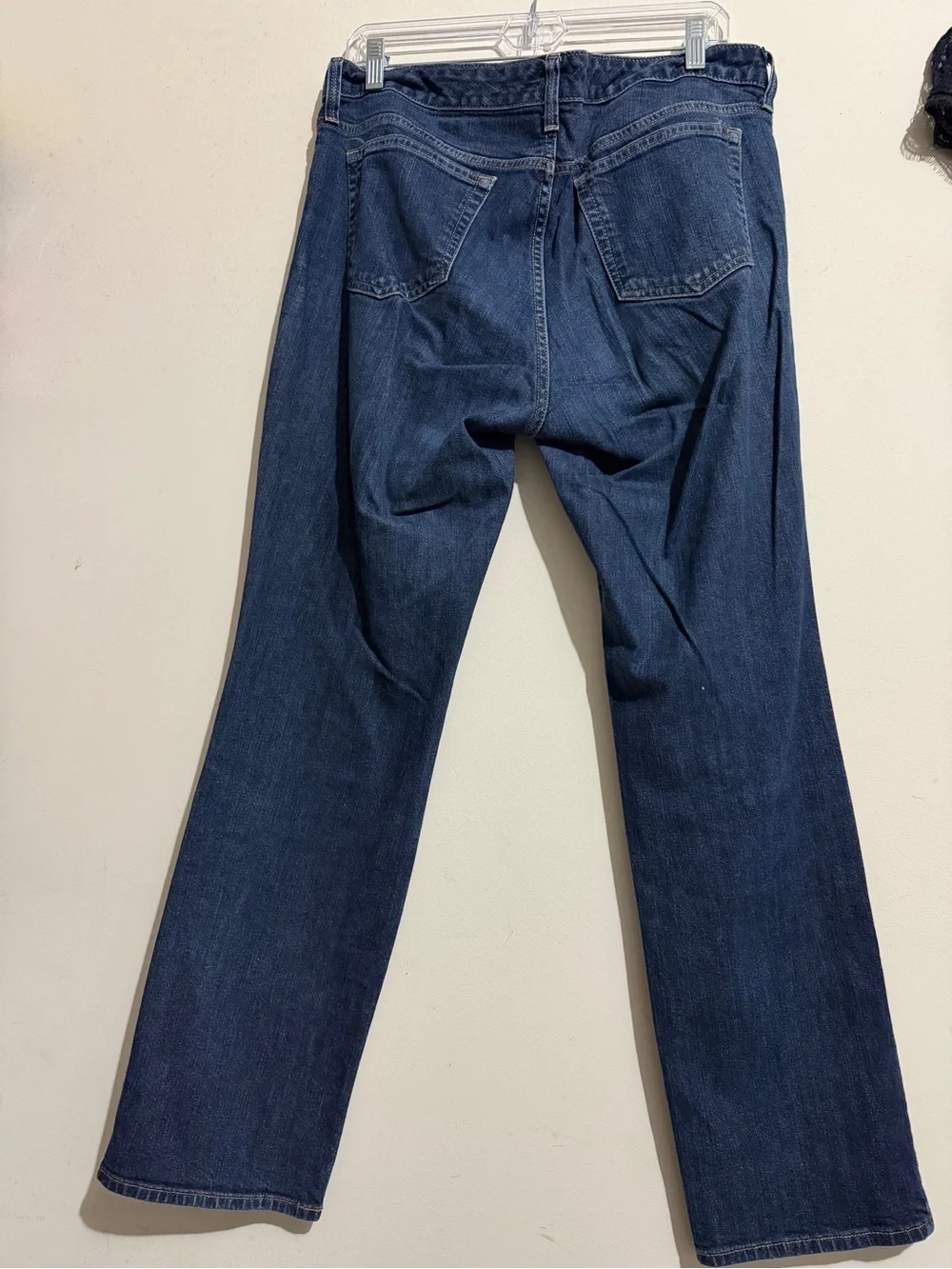 Classic Slim Straight Women’s Jeans - Dark Blue Wash